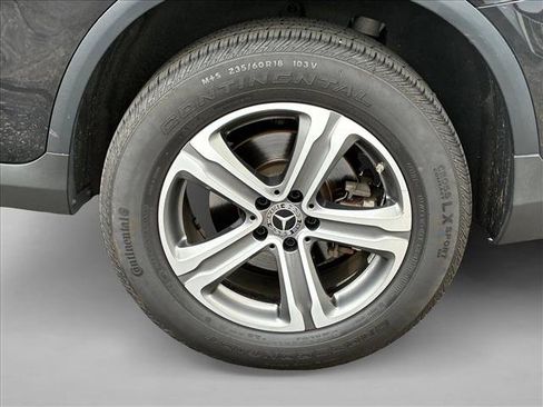Used 2020 Mercedes-Benz GLC 300 4MATIC image 9