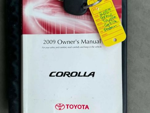 Used 2009 Toyota Corolla FWD image 12