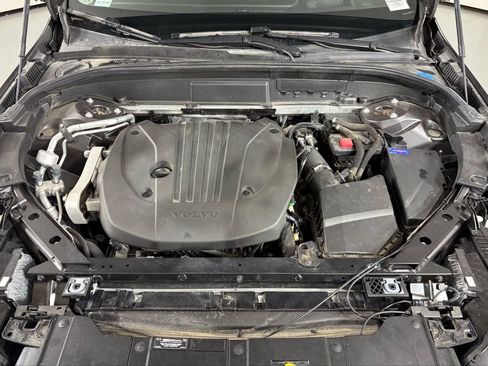 Used 2022 Volvo XC60 B5 Inscription w/ Advanced Package image 42