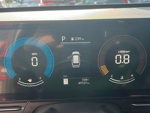 Used 2024 Hyundai Kona SEL FWD image 6