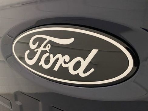 Used 2024 Ford F150 Platinum image 32