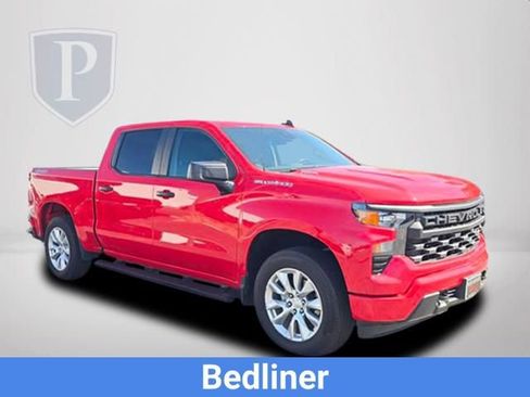 Certified 2025 Chevrolet Silverado 1500 Custom AWD/4WD image 2
