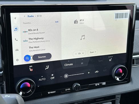 New 2026 Subaru Solterra Premium image 20