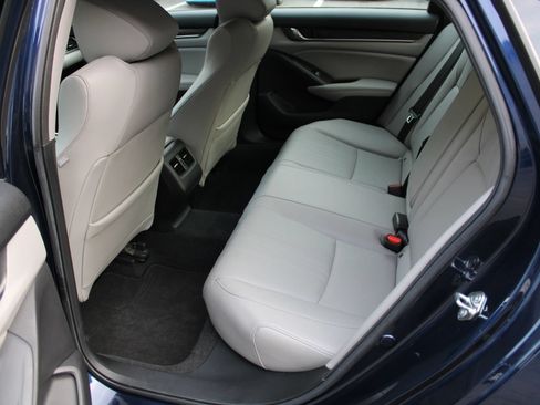 Used 2020 Honda Accord EX-L image 12