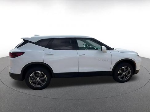 Used 2026 Chevrolet Blazer LT FWD image 15