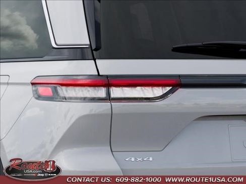 New 2026 Jeep Grand Cherokee Limited image 9