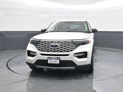 Used 2021 Ford Explorer Platinum w/ Equipment Group 601A image 3