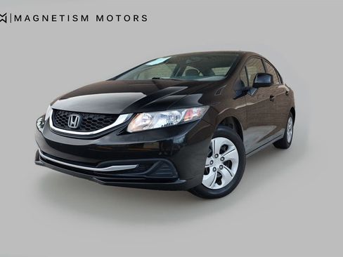 Used 2013 Honda Civic LX image 3