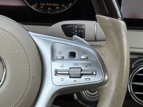 Used 2020 Mercedes-Benz S 560 4MATIC Sedan w/ Premium Package image 14