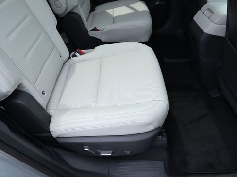 New 2026 Hyundai Santa Fe Calligraphy AWD/4WD image 16