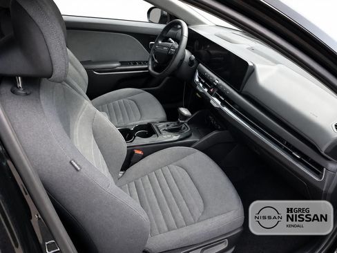 Used 2025 Kia K4 EX FWD image 10