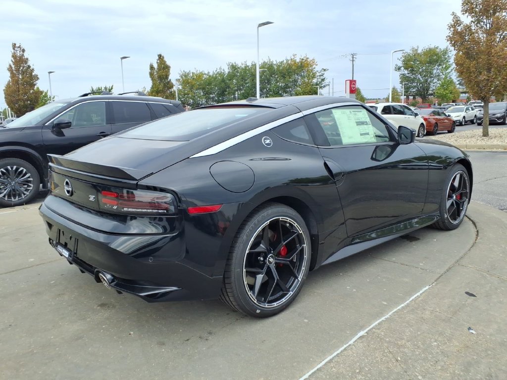 New 2027 Nissan Z Performance RWD image 7