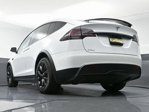 Used 2023 Tesla Model X image 55
