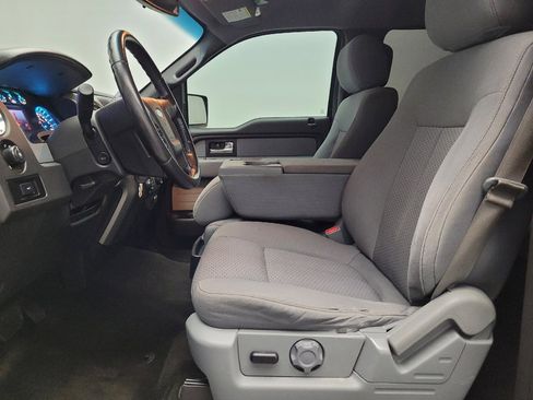 Used 2014 Ford F150 XLT w/ XLT Chrome Package image 17