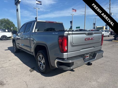 Used 2023 GMC Sierra 1500 SLT AWD/4WD image 3
