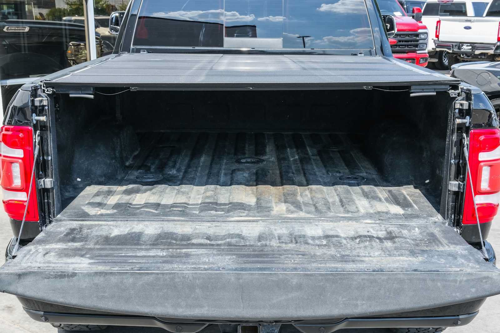 Used 2022 RAM 2500 Limited AWD/4WD image 54