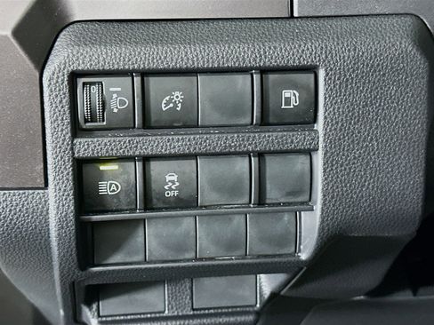 Used 2025 Toyota 4Runner SR5 image 17