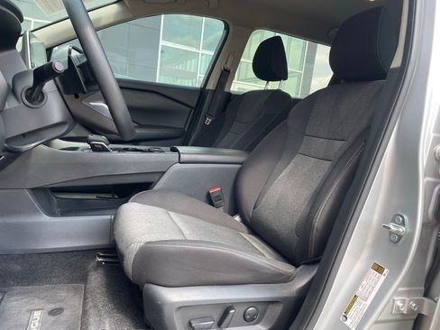 Certified 2024 Nissan Rogue SV image 10