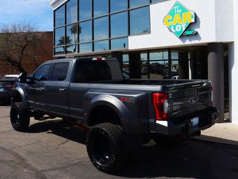 Used 2019 Ford F450 Lariat w/ Lariat Ultimate Package image 16