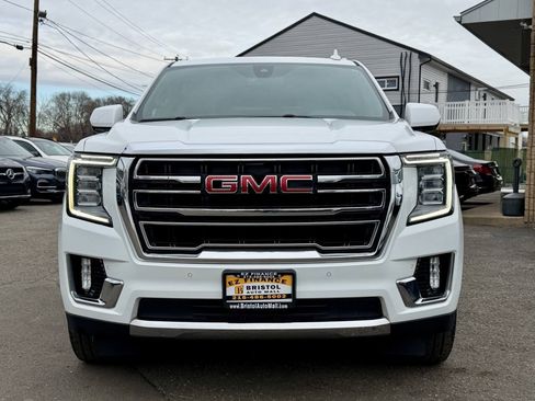 Used 2021 GMC Yukon XL SLT AWD/4WD image 2