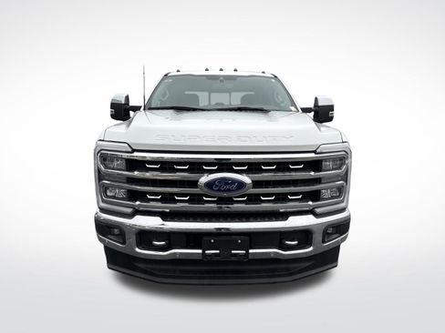 Certified 2023 Ford F350 Lariat w/ Lariat Ultimate Package image 3