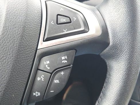 Used 2024 Ford Edge SEL w/ Convenience Package image 41