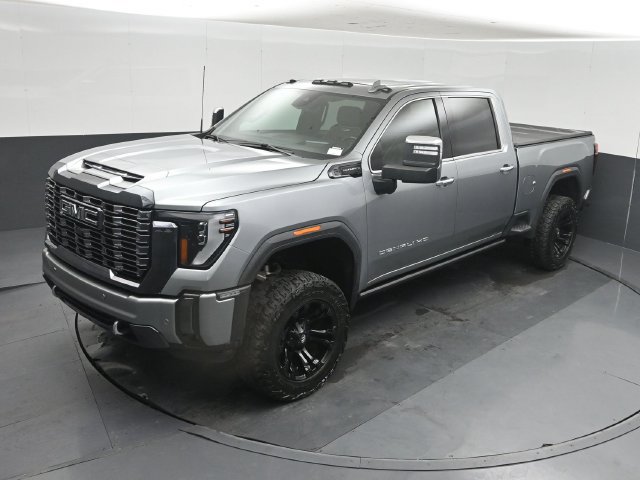 Used 2024 GMC Sierra 2500 Denali Ultimate w/ Max Trailering Package AWD/4WD image 47