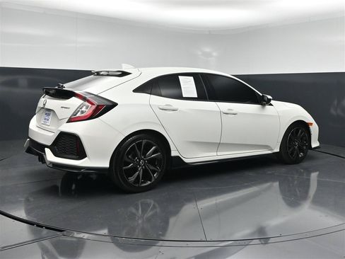 Used 2019 Honda Civic Sport image 5