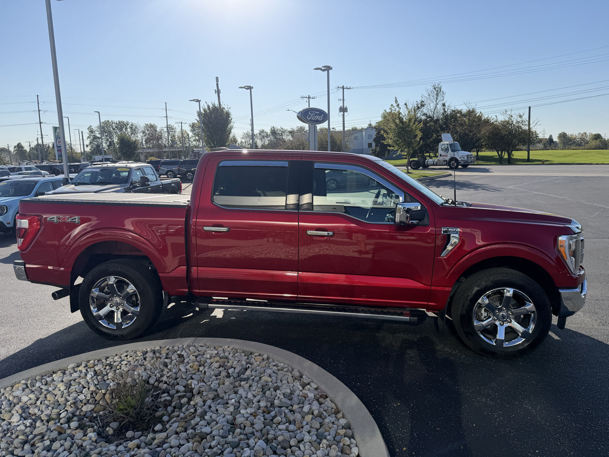 Used 2023 Ford F150 Lariat w/ Trailer Tow Package AWD/4WD image 5