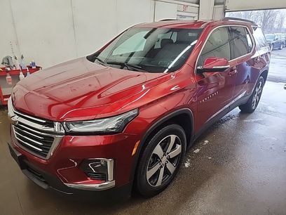 Used 2023 Chevrolet Traverse LT w/ LT Premium Package