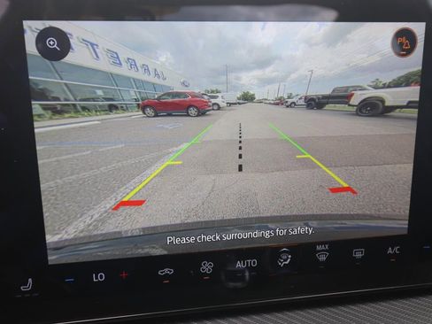 Used 2024 Ford Mustang Coupe RWD image 4