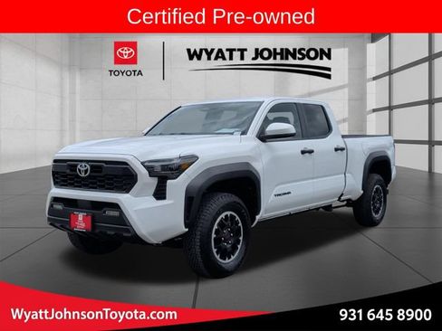 Certified 2025 Toyota Tacoma TRD Off-Road AWD/4WD image 1