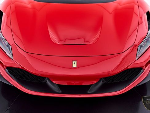 Used 2022 Ferrari F8 Tributo RWD image 20