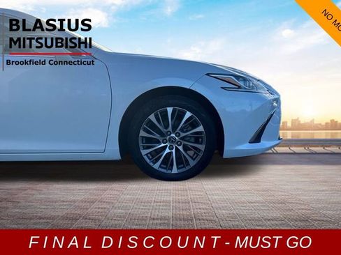 Used 2021 Lexus ES 350 w/ Premium Package image 8