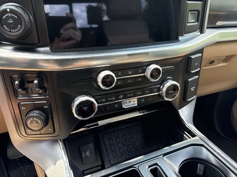 Used 2023 Ford F150 Lariat w/ Equipment Group 502A High AWD/4WD image 31