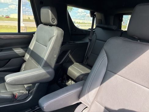 Used 2021 Chevrolet Tahoe LT w/ LT Signature Plus Package image 6