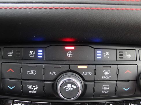 Used 2025 Dodge Durango R/T AWD/4WD image 29