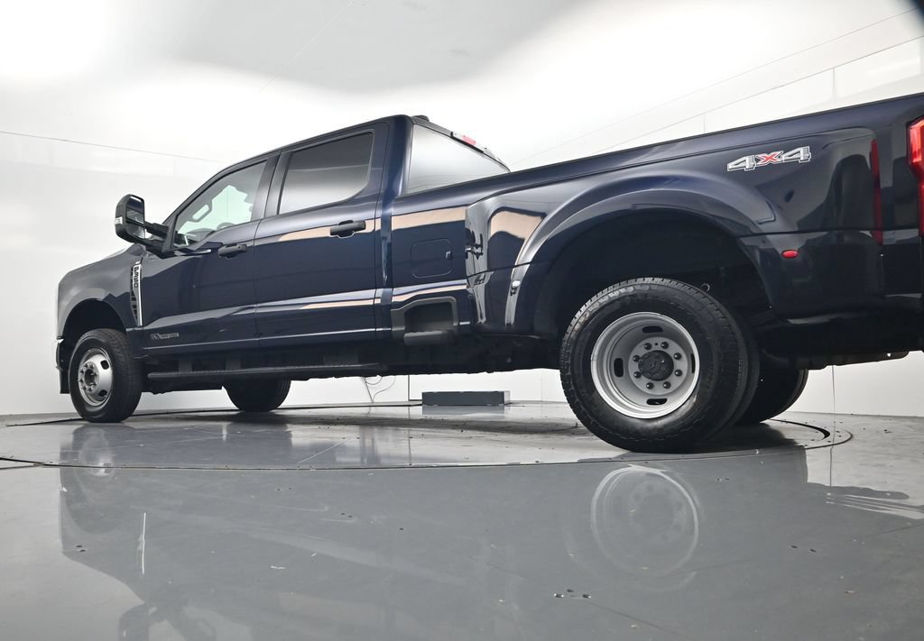 Used 2025 Ford F350 XLT AWD/4WD image 44