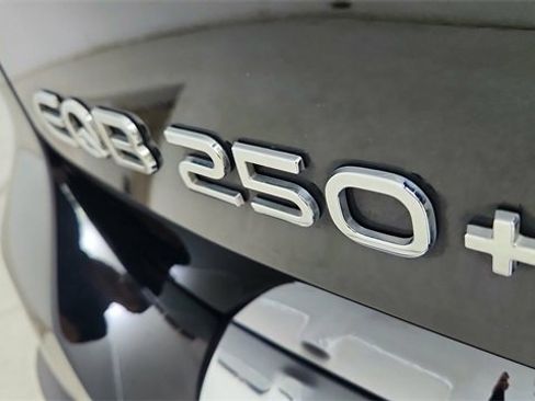 Used 2024 Mercedes-Benz EQB 250+ 250+ image 17