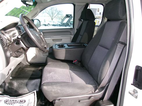 Used 2013 Chevrolet Silverado 2500 W/T image 11