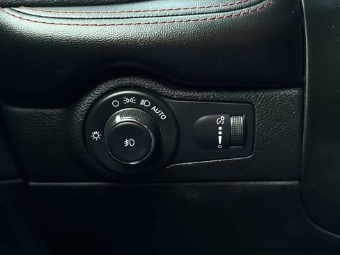 Used 2023 Dodge Durango GT image 22