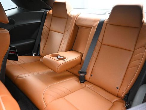 Used 2016 Dodge Challenger SRT Hellcat image 27