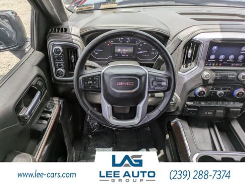 Used 2022 GMC Sierra 1500 SLT w/ SLT Premium Plus Package AWD/4WD image 13