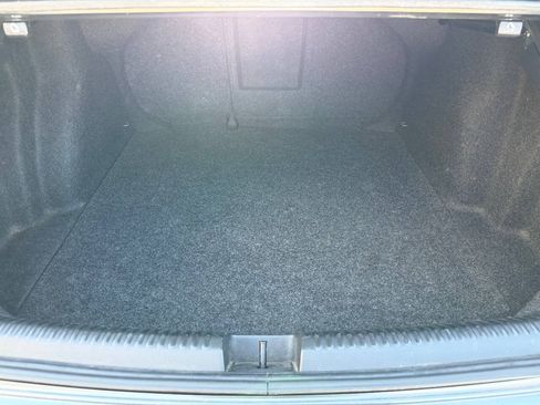 Used 2013 Volkswagen Jetta SE FWD image 13