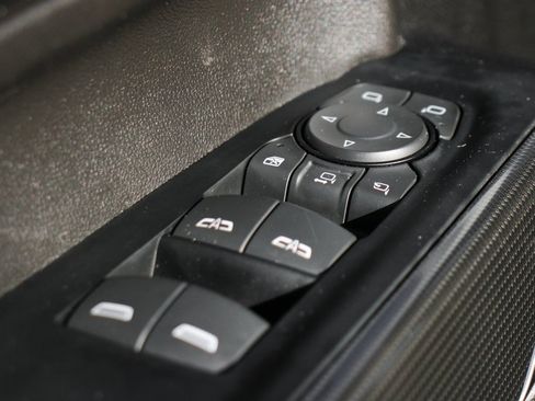 Used 2023 GMC Sierra 2500 AT4 w/ AT4 Preferred Package image 21