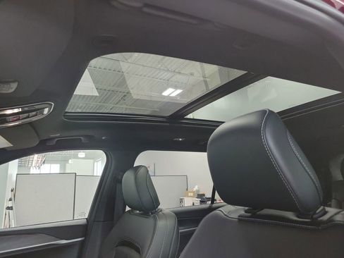 New 2025 Jeep Grand Cherokee L Limited w/ Black Appearance Package image 16