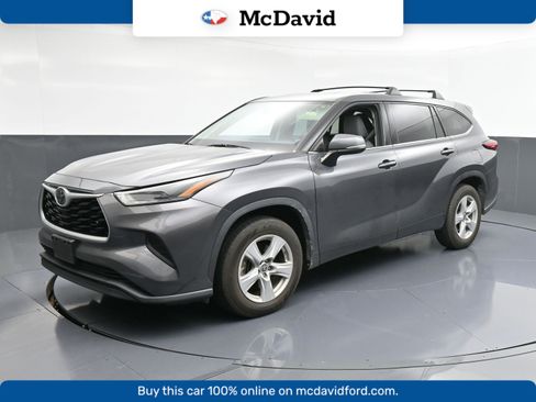 Used 2021 Toyota Highlander L image 1