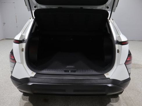 Used 2025 Hyundai Kona SEL AWD/4WD image 20
