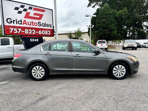 Used 2009 Honda Accord LX image 2