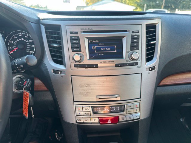 Used 2013 Subaru Outback 3.6R Limited w/ Moonroof Pkg AWD/4WD image 17
